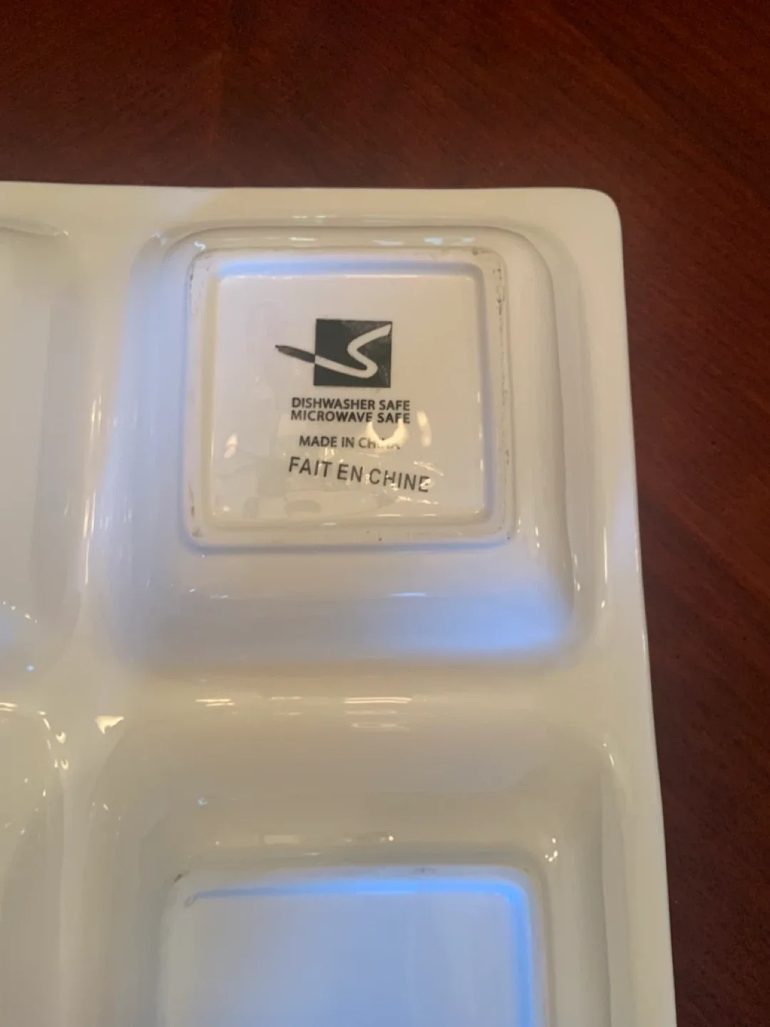 Divided Serving Dish with Chef Design image indicator(6)