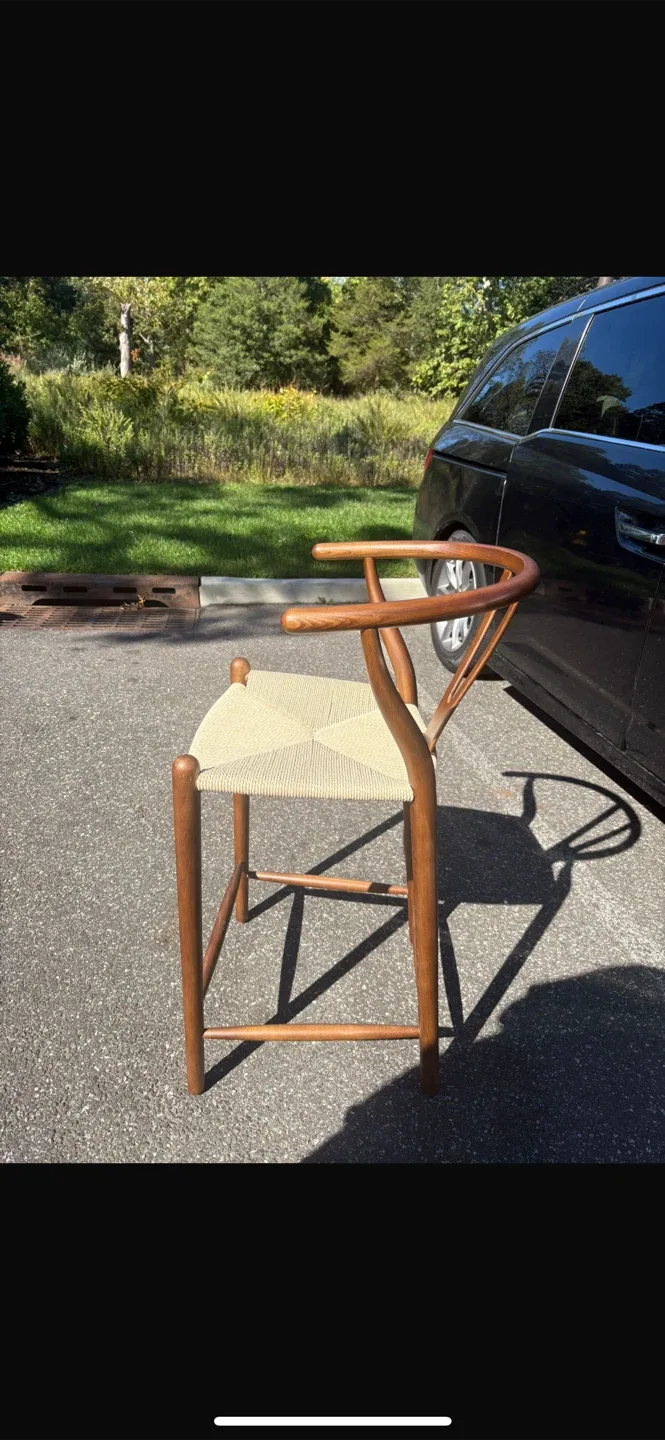 Rove Concepts Wishbone Dining Chair image indicator(2)