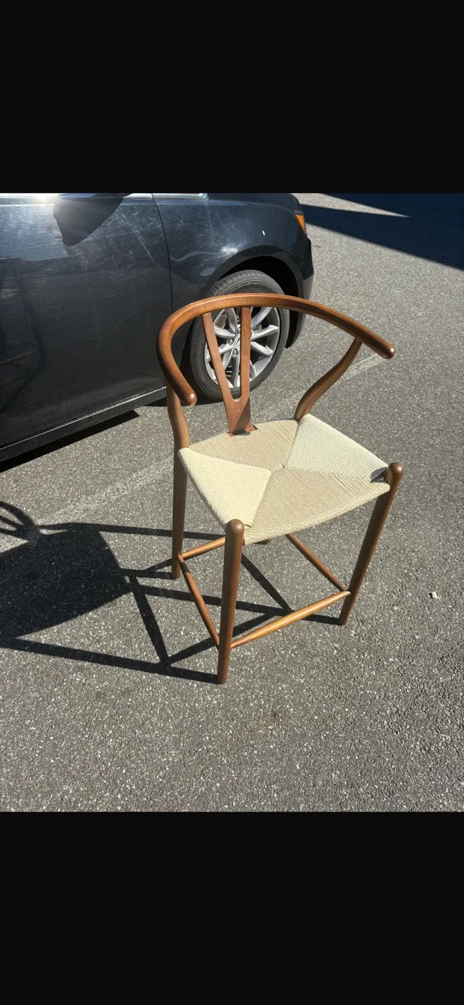Rove Concepts Wishbone Dining Chair thumbnail