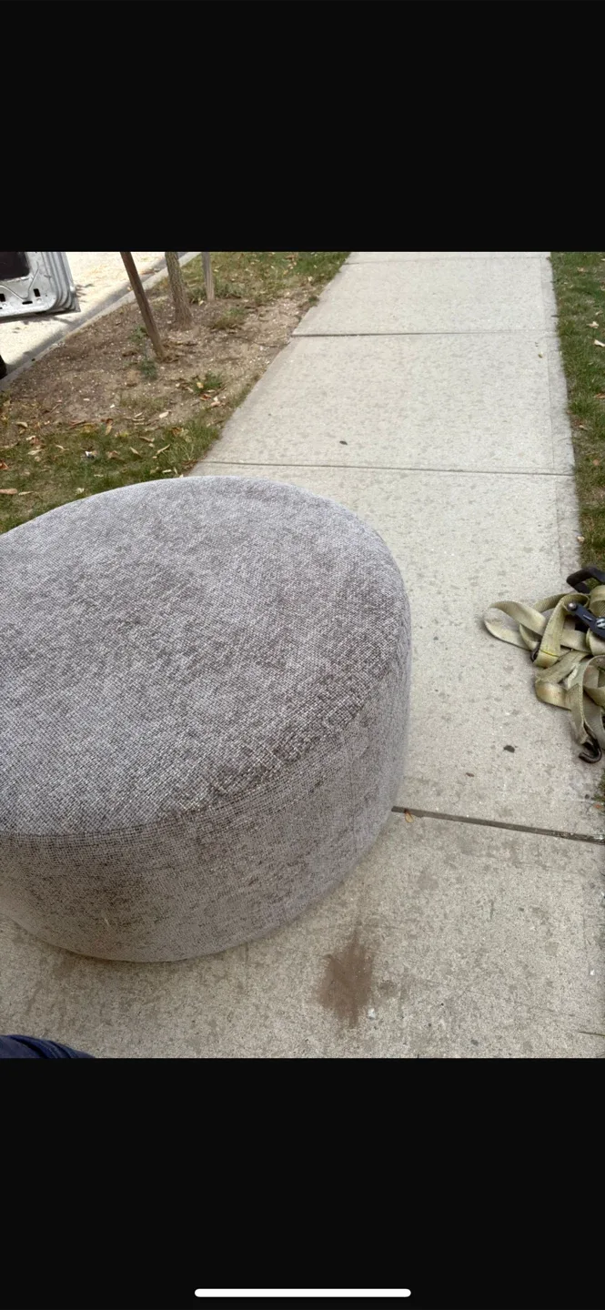 Round Gray Pouf Ottoman image indicator(3)