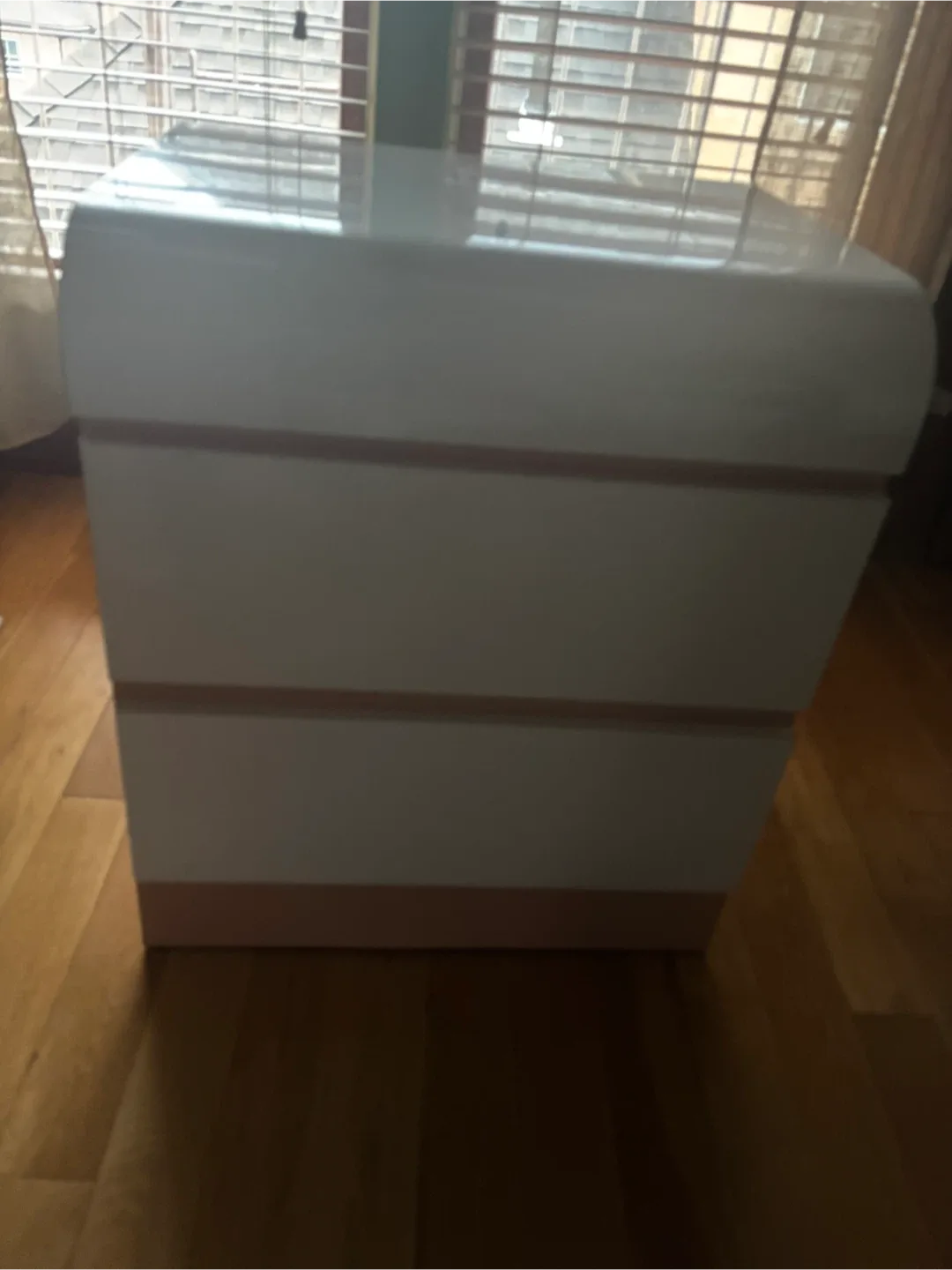 White 2-Drawer Dresser image indicator(4)