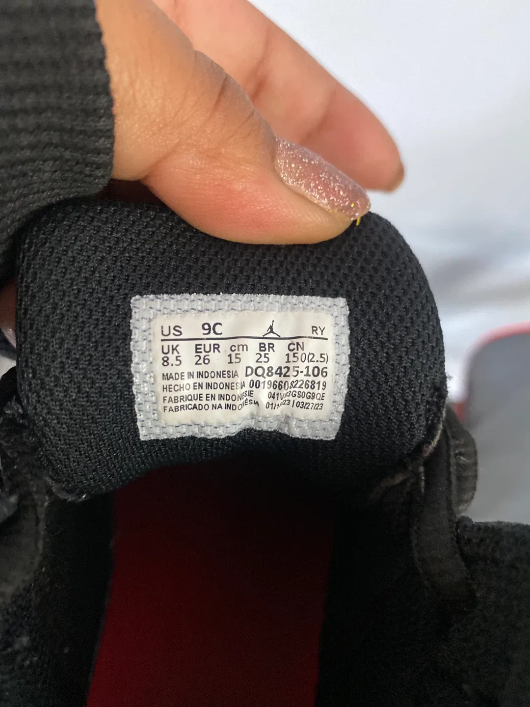 Nike Air Jordan 1 Toddler Shoes, Size 9C image indicator(4)