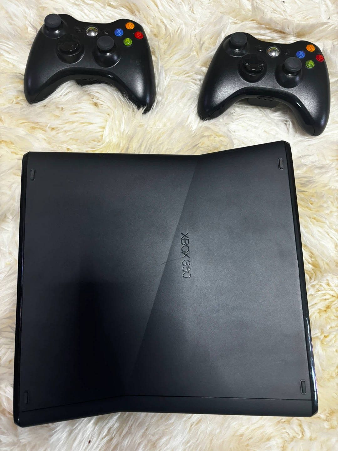 Xbox 360 Console with 2 Controllers