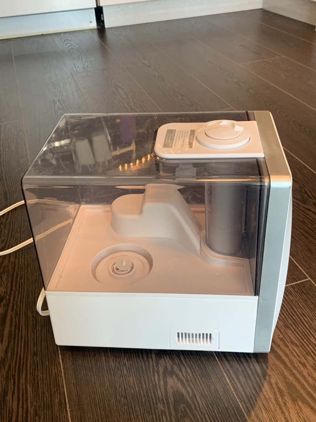 Levoit Humidifier with Remote image indicator(2)