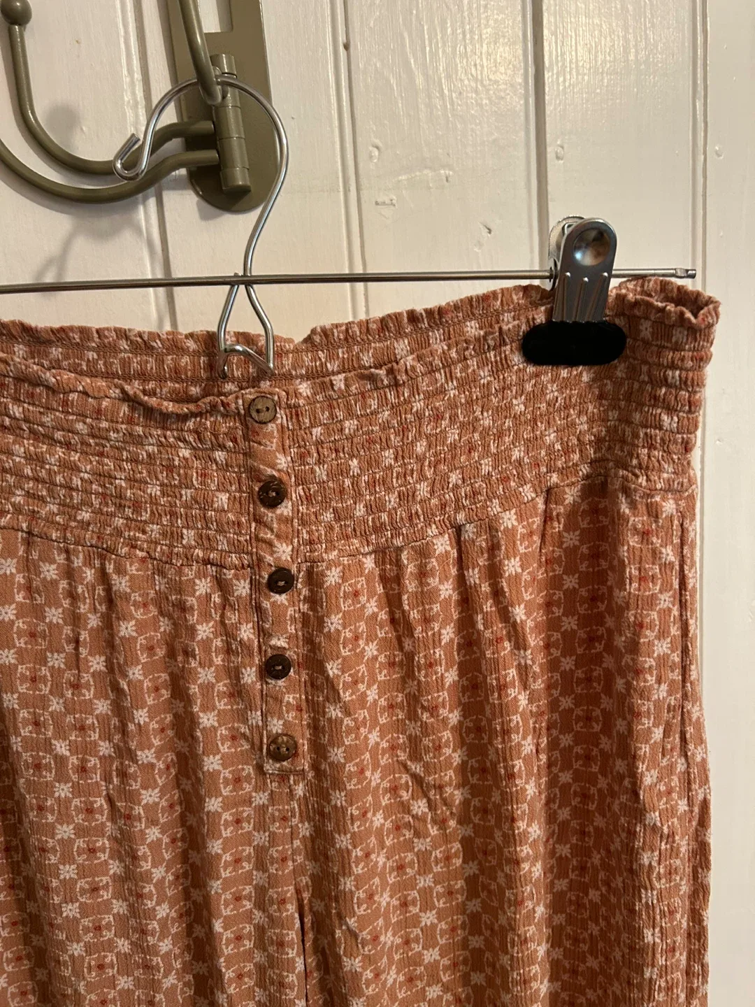 Wild Skye Pants Size L image indicator(2)