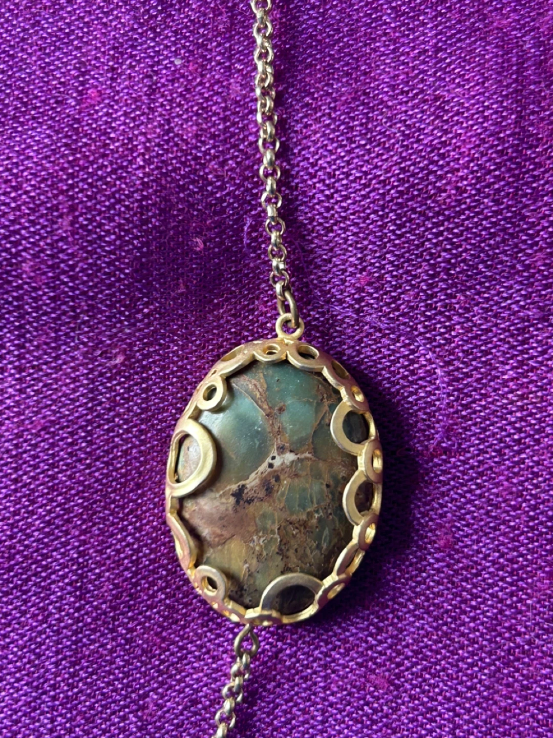 Turquoise & Gold Tone Necklace - photo 3