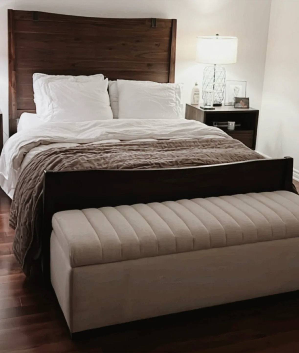 Dark Wood Queen Size Bed Frame image indicator(2)