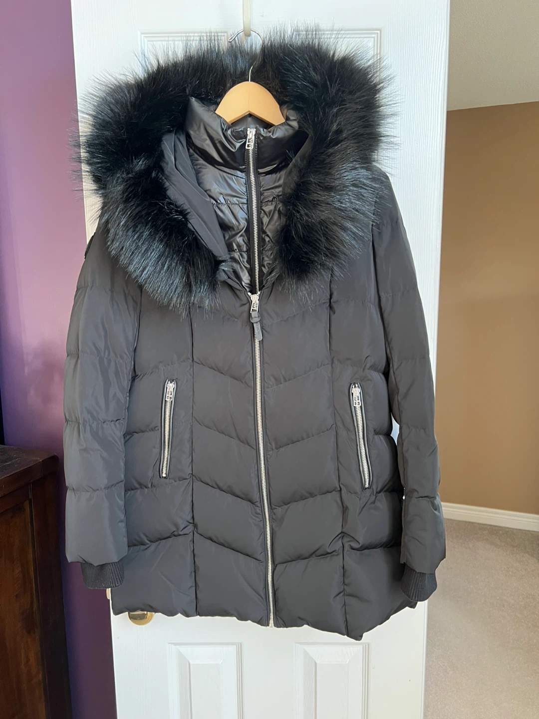 Atelier Noir Puffer Jacket size small