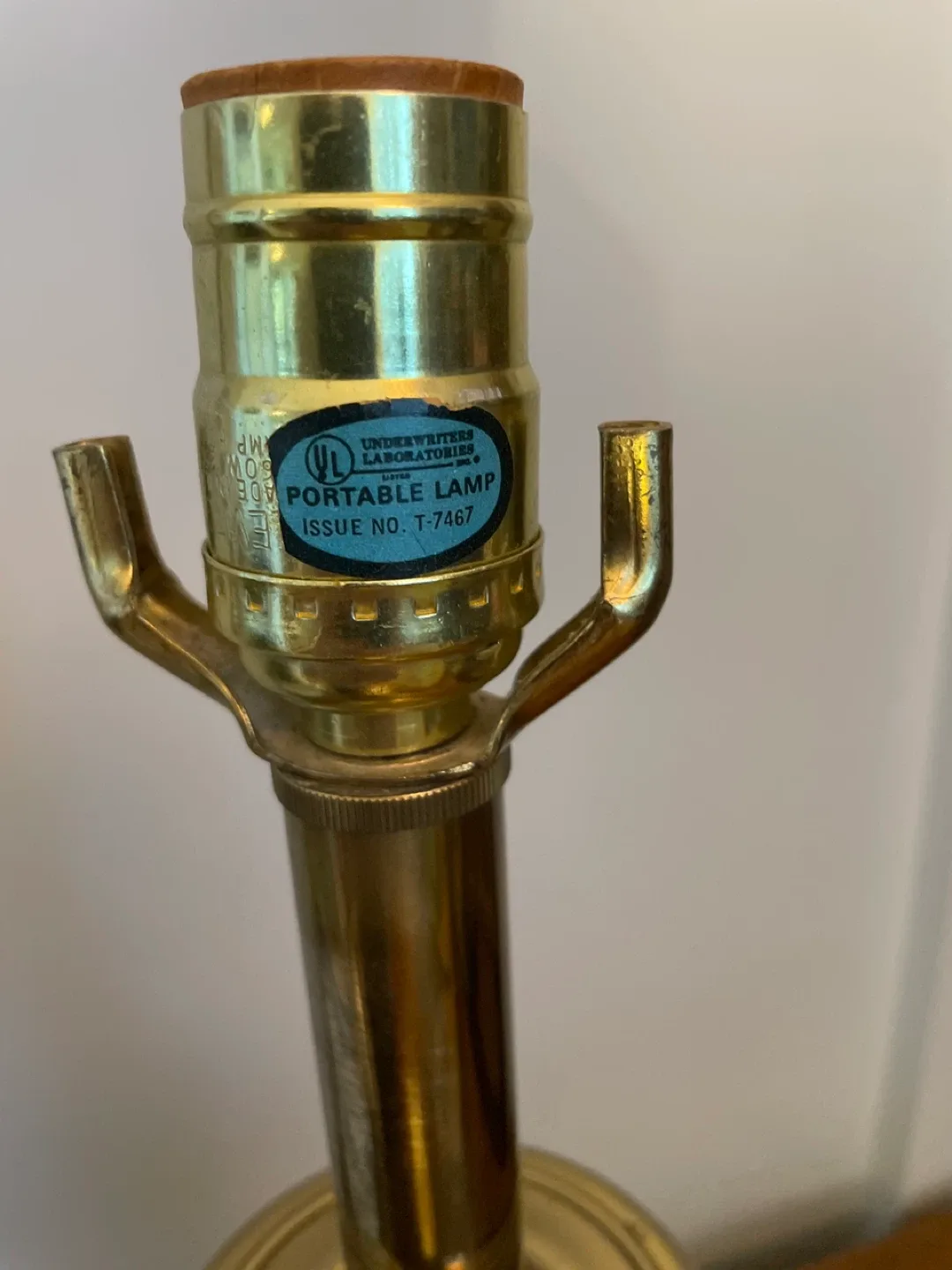 Vintage Brass Table Lamp image indicator(10)