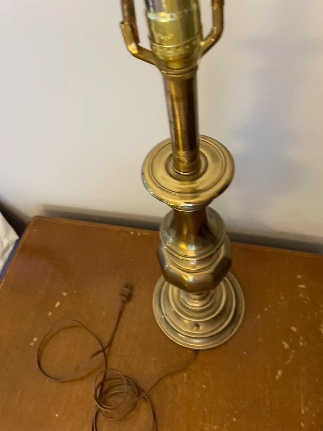 Vintage Brass Table Lamp image indicator(7)
