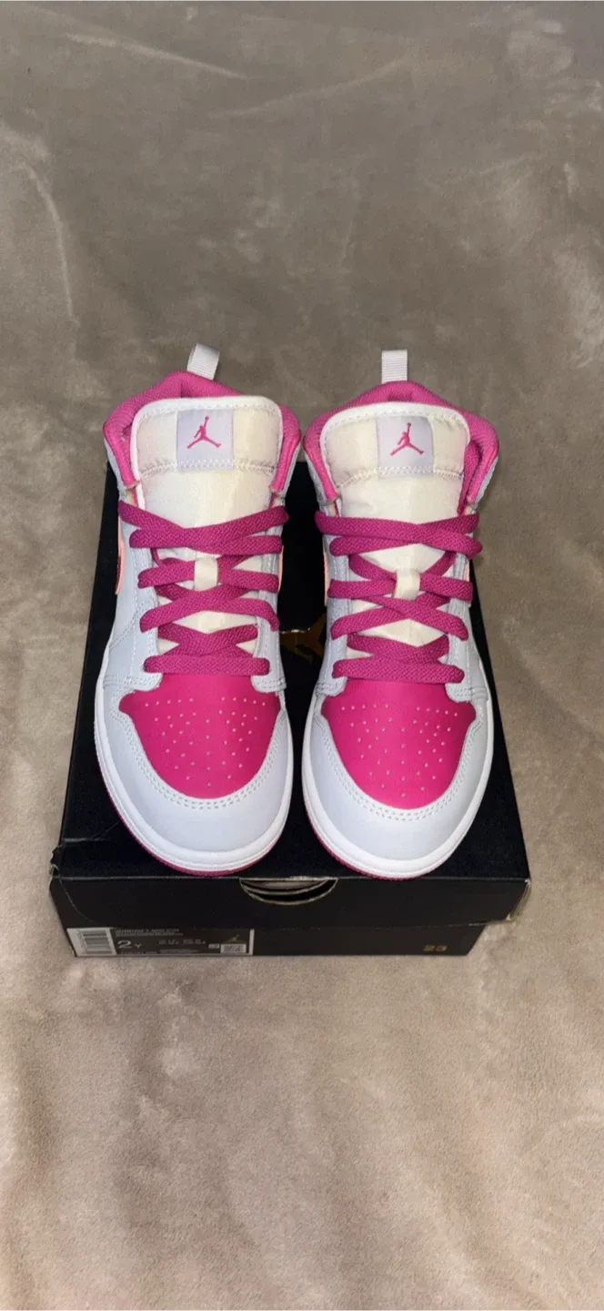 Jordan Air 1 Mid SE Toddler Shoes - Pink/White - Size 2 kids. image indicator(5)
