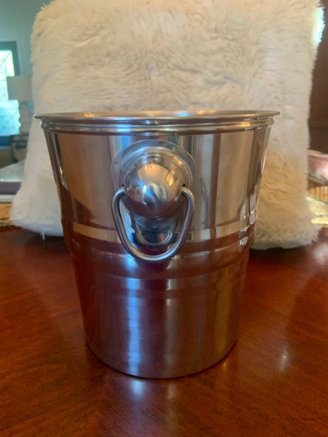 Stainless Steel Ice Bucket with Handles image indicator(4)