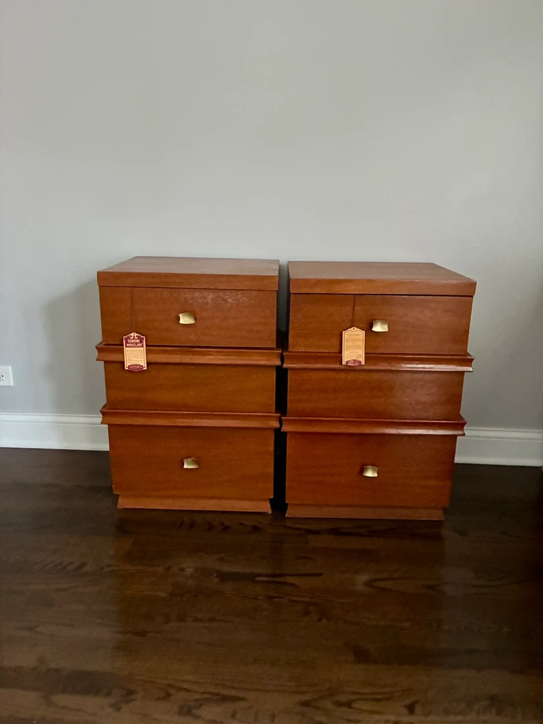 American of Martinsville Mahogany Nightstands image indicator(5)