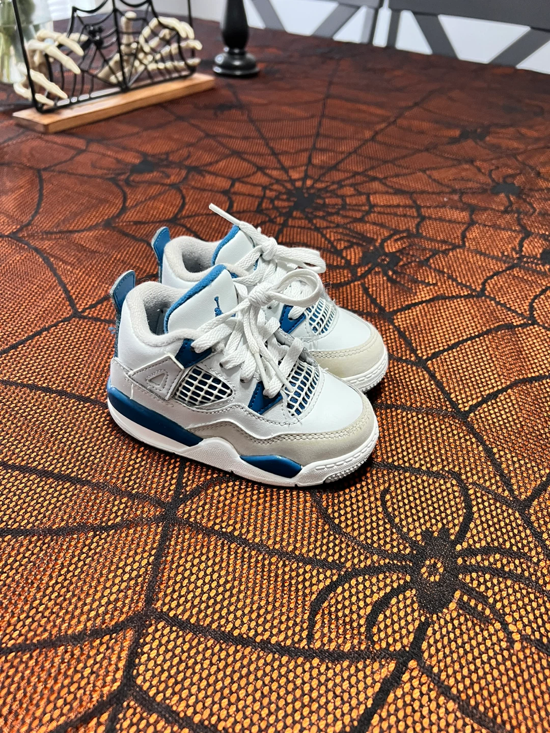 Jordan 4 Retro White/Teal Toddler Shoes - photo 3