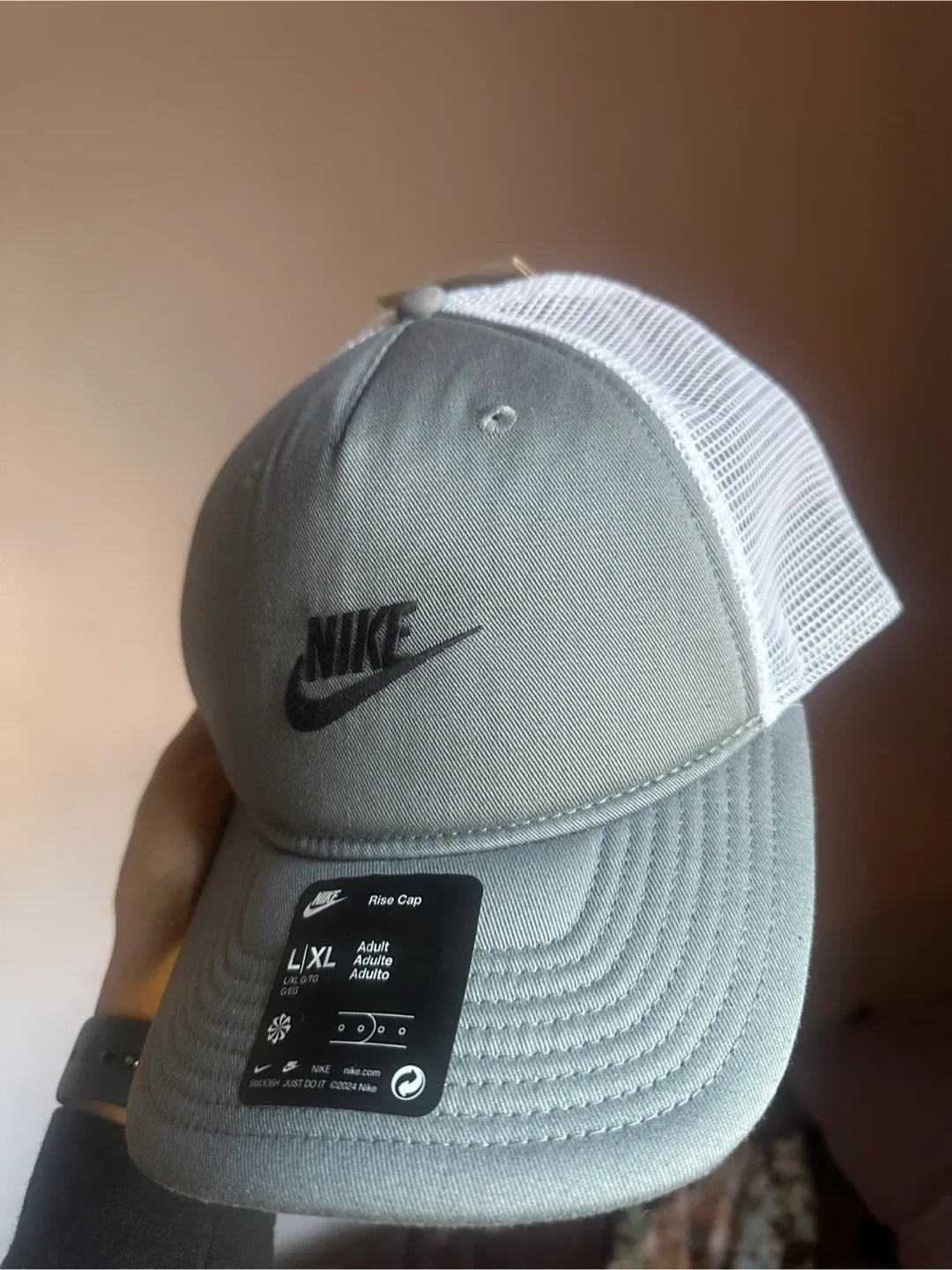 Nike Rise Cap - L/XL - Grey/White - New With Tags! image indicator(4)