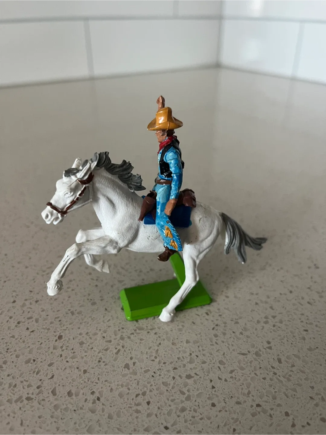 Britain’s Deetail Collectible Cowboy On A Horse Figurine image indicator(3)