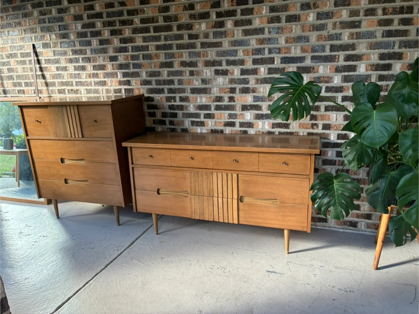 Mid-Century Modern Dresser Set image indicator(5)