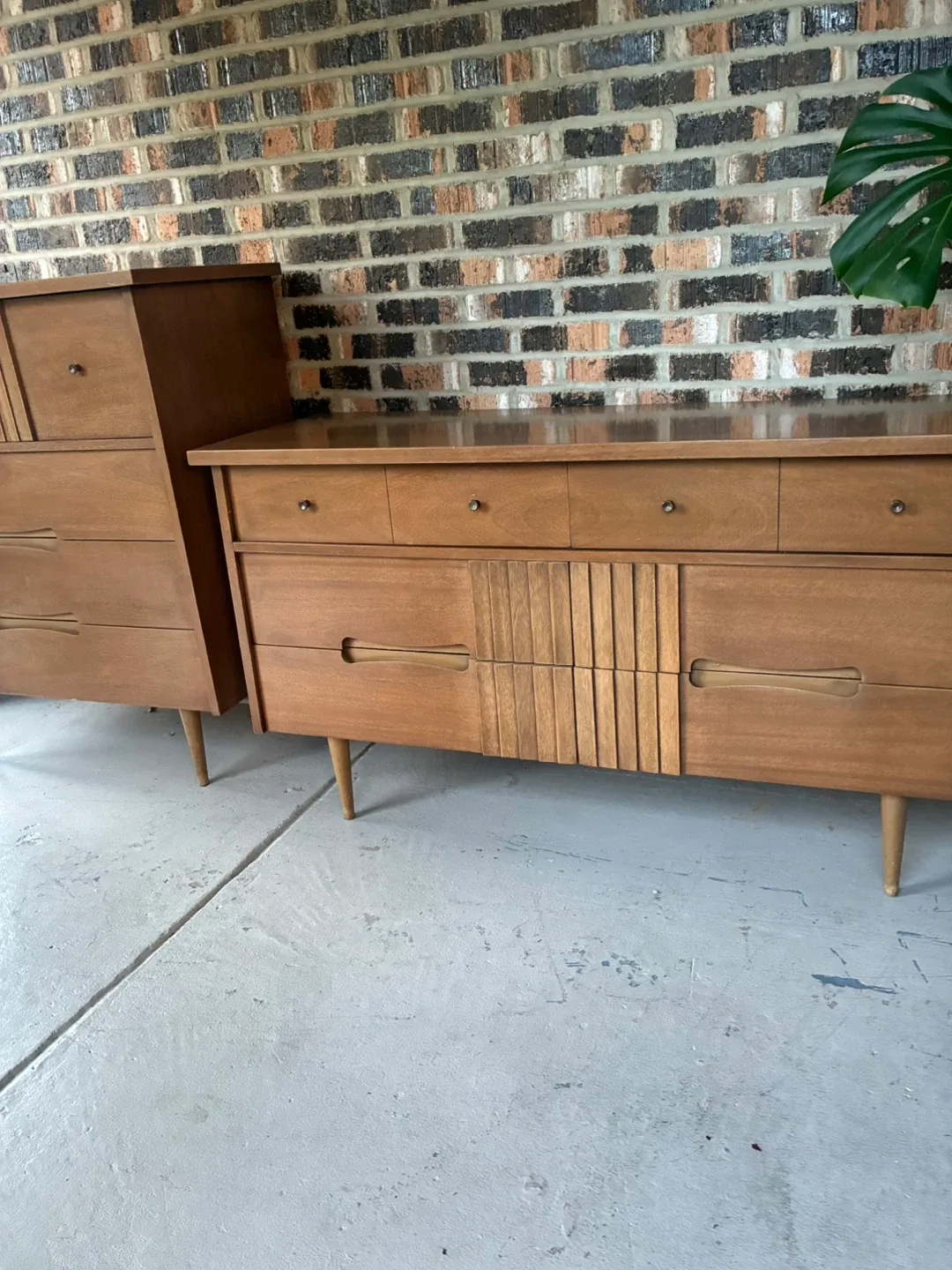 Mid-Century Modern Dresser Set image indicator(2)