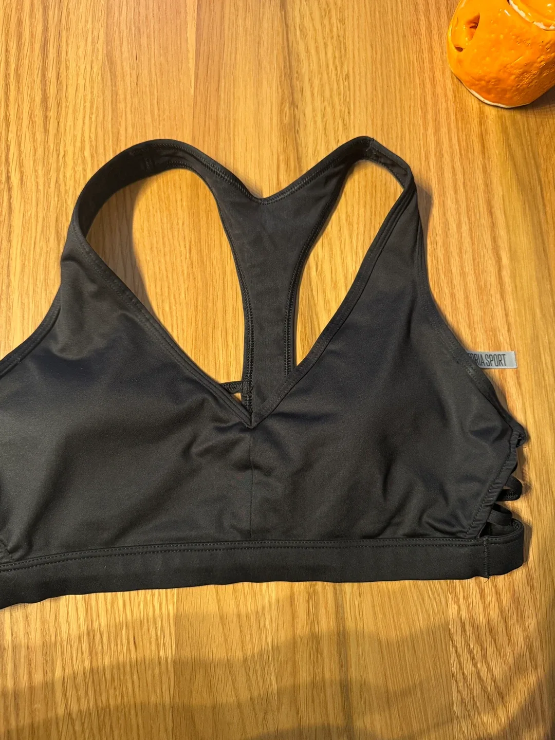 Victoria Secret Sport sports bra thumbnail