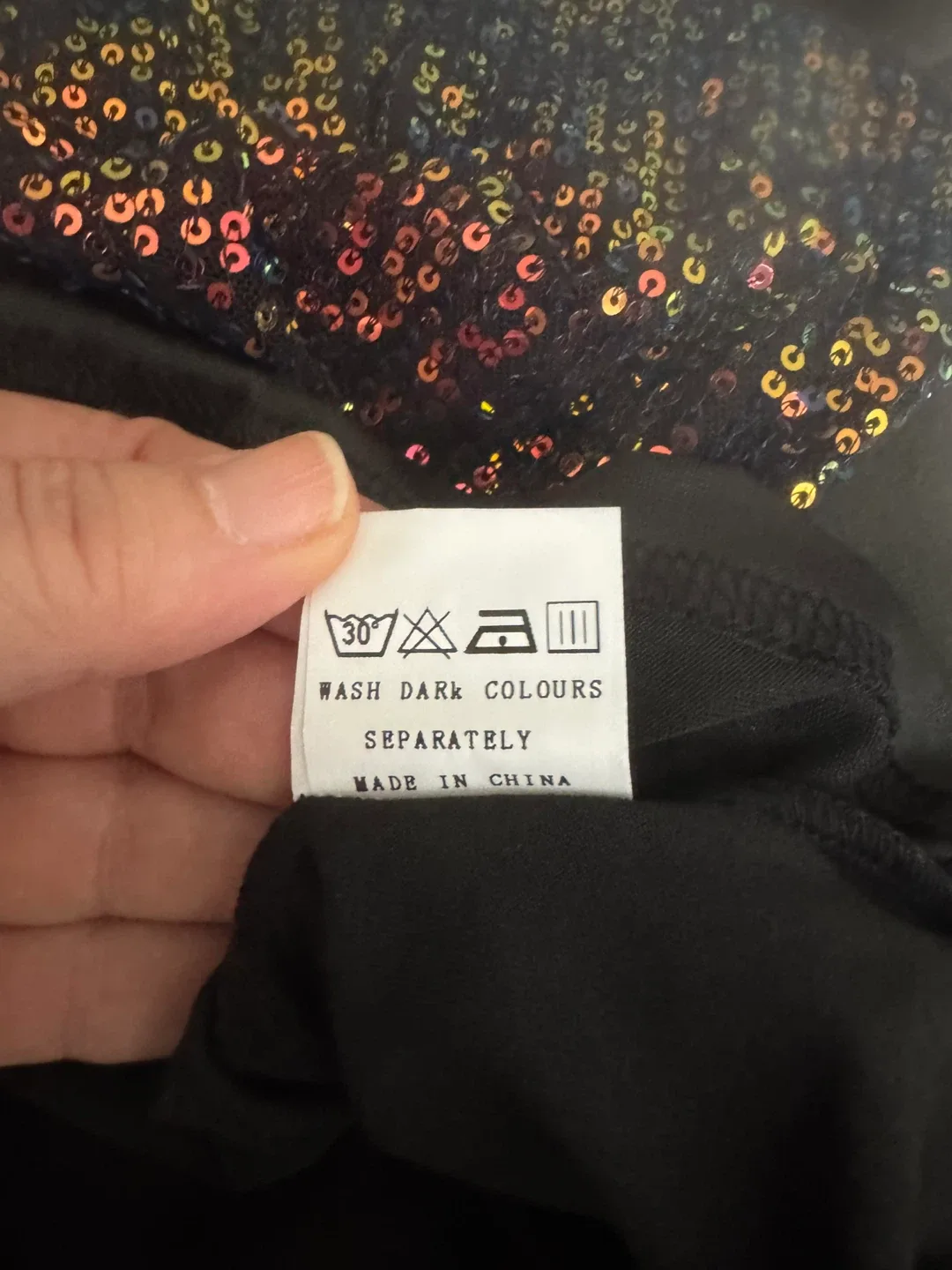 Red Sequin on black Tank Top - Size XL🧡 image indicator(6)