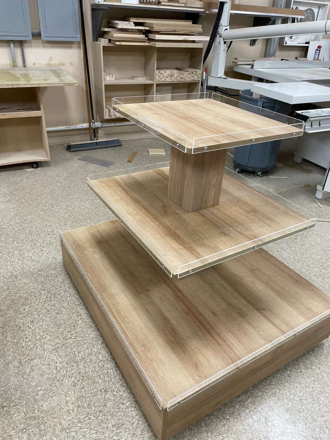 Display Shelf - Black & Clear Acrylic image indicator(5)