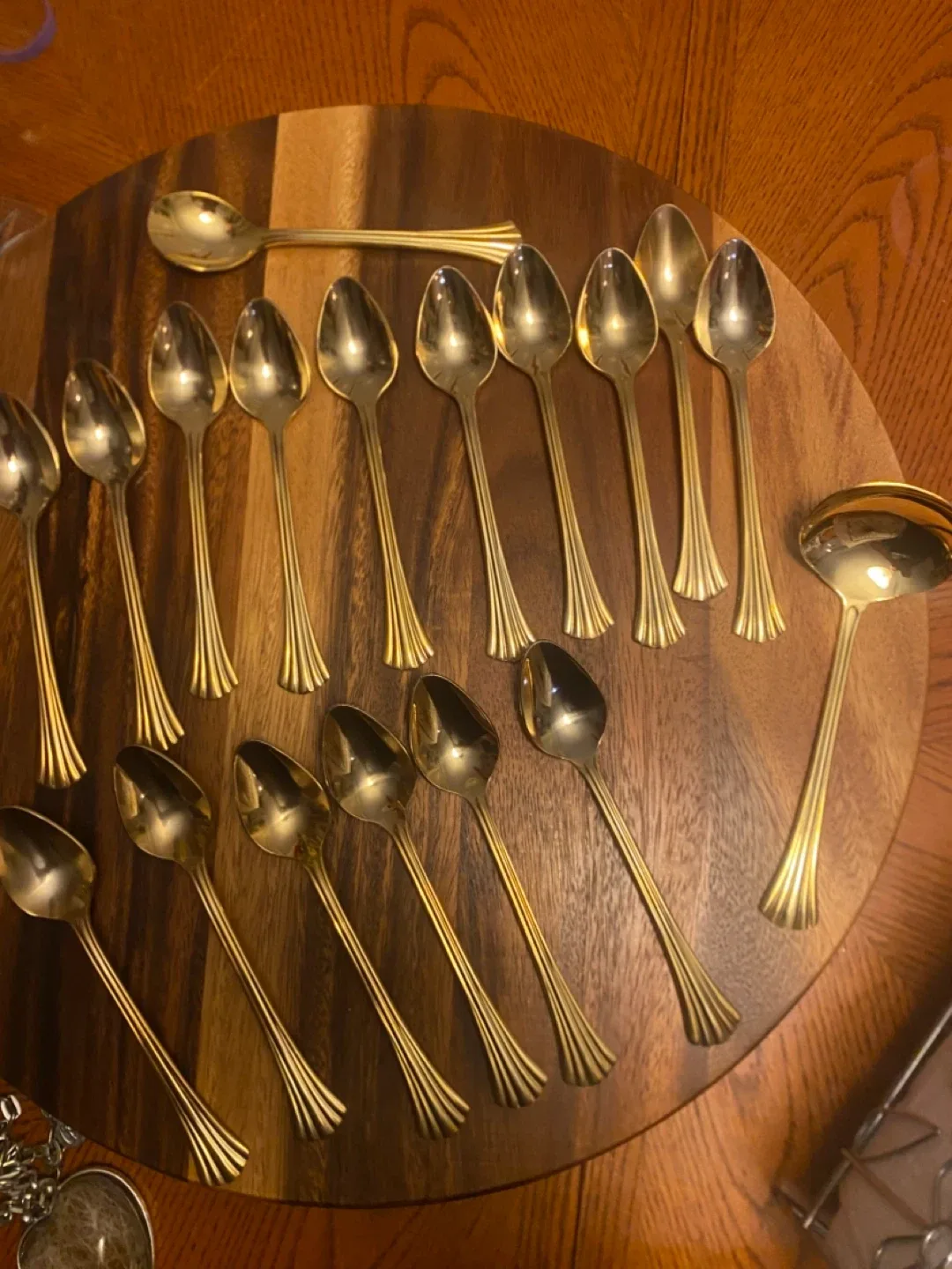 Cutlery Set Roma Gold Splendid 8 Piece Place Setting image indicator(7)