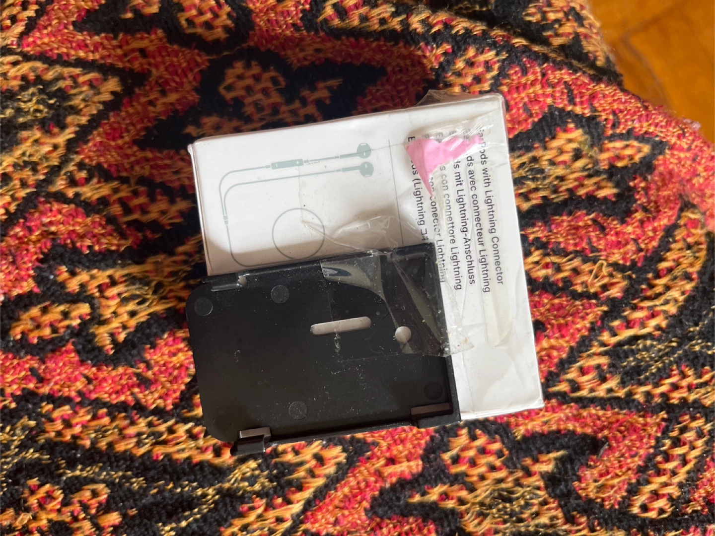 Apple EarPods with Lightning Connector - photo 3