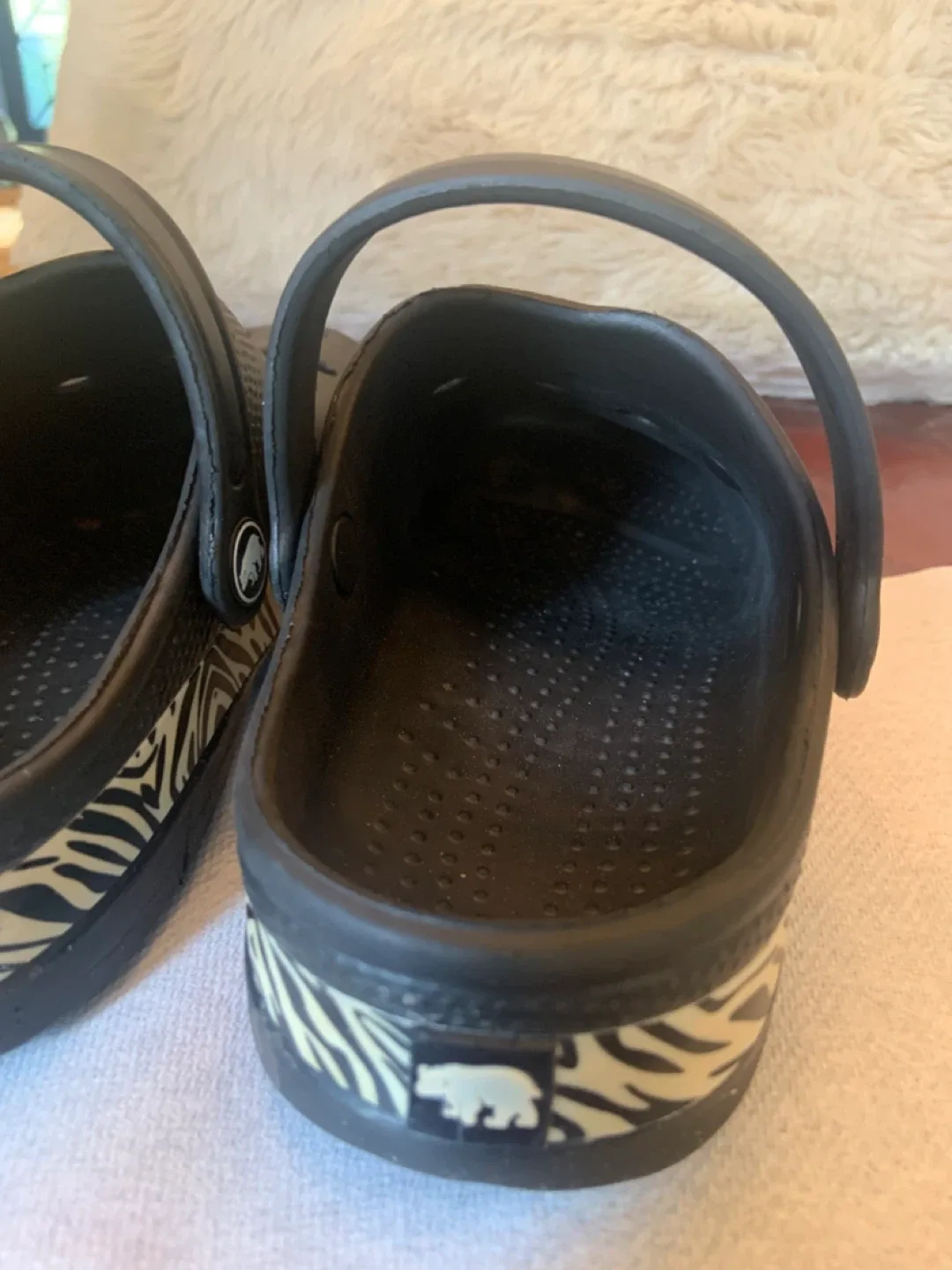 Classic Clogs, Black with Zebra Print, Size 8 image indicator(9)