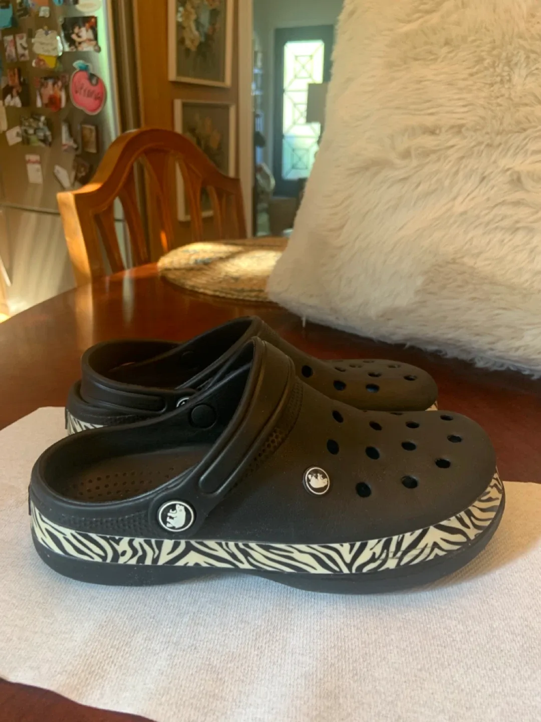 Classic Clogs, Black with Zebra Print, Size 8 image indicator(6)