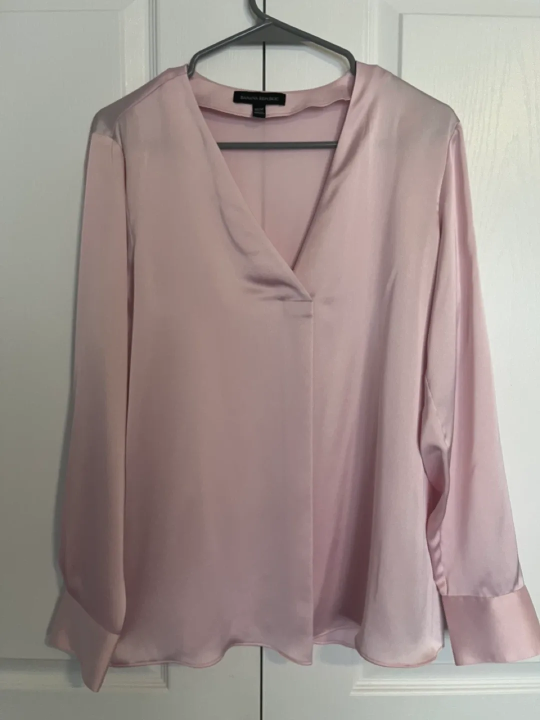 Banana Republic Pink Blouse - Size M thumbnail