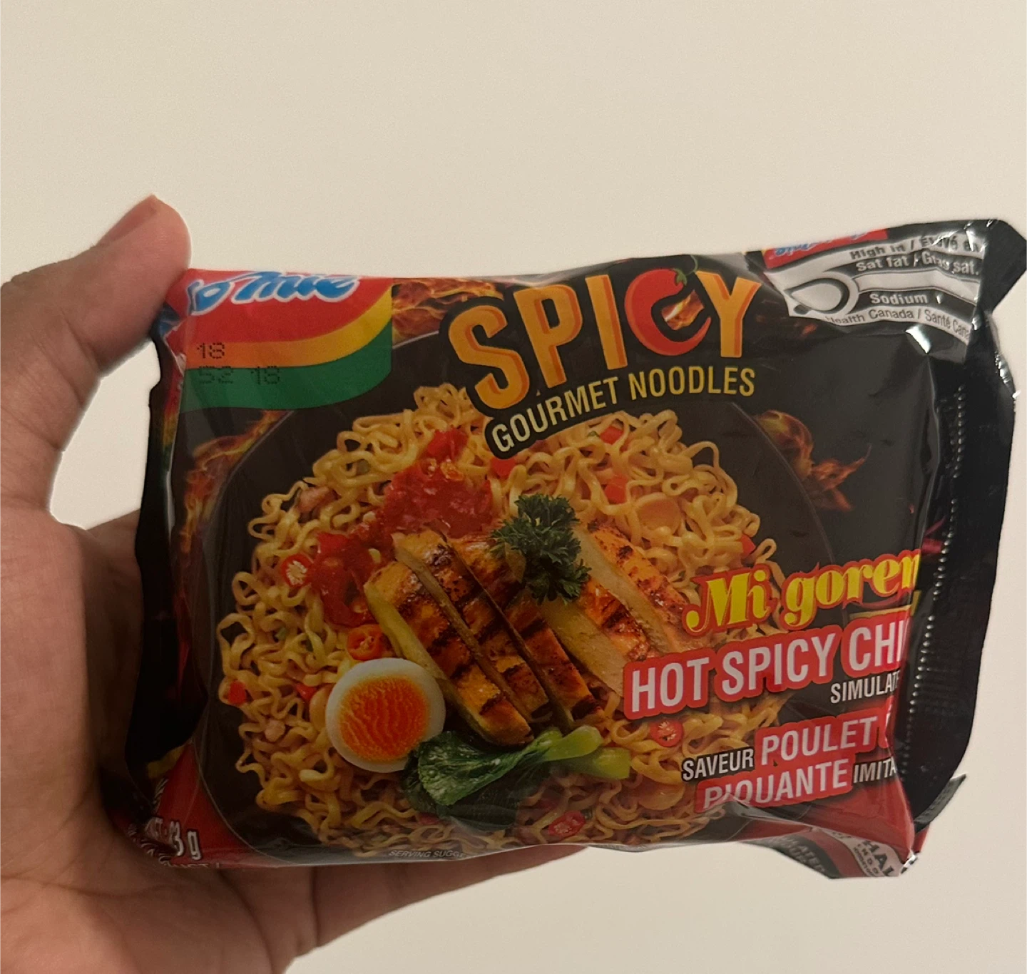 Indomie Mi Goreng Hot Spicy Chicken Noodles