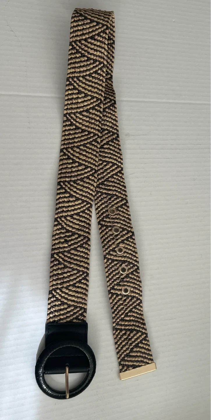 Vince Camuto Woven Round Buckle Belt image indicator(6)