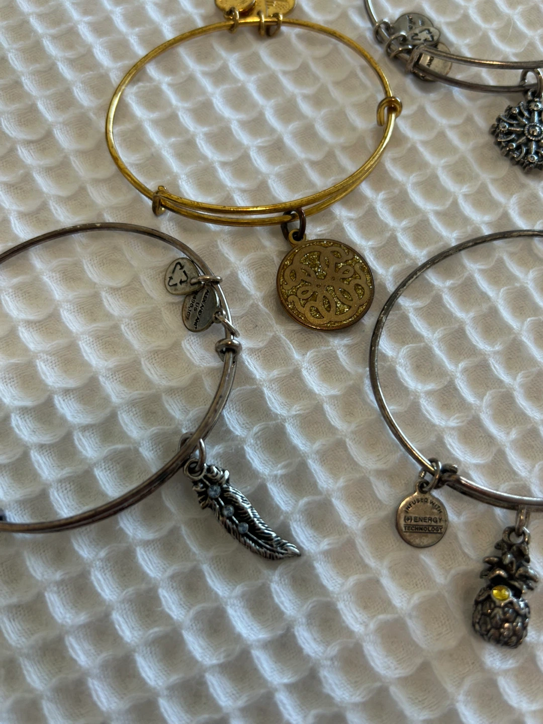 Alex and ani bracelet collection value 240$ - photo 2