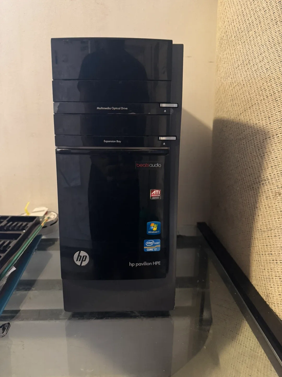 HP Pavilion HPE Desktop PC & Corsair Vengeance LPX DDR4 RAM image indicator(6)