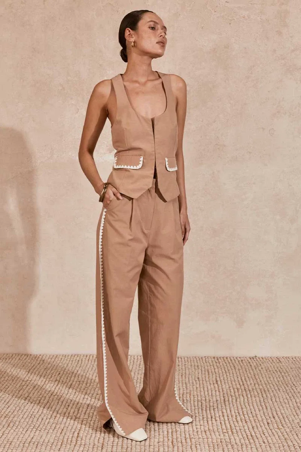 New Mon Renn LISLE PANT BISCUIT size 8 retails 189$+tax image indicator(2)