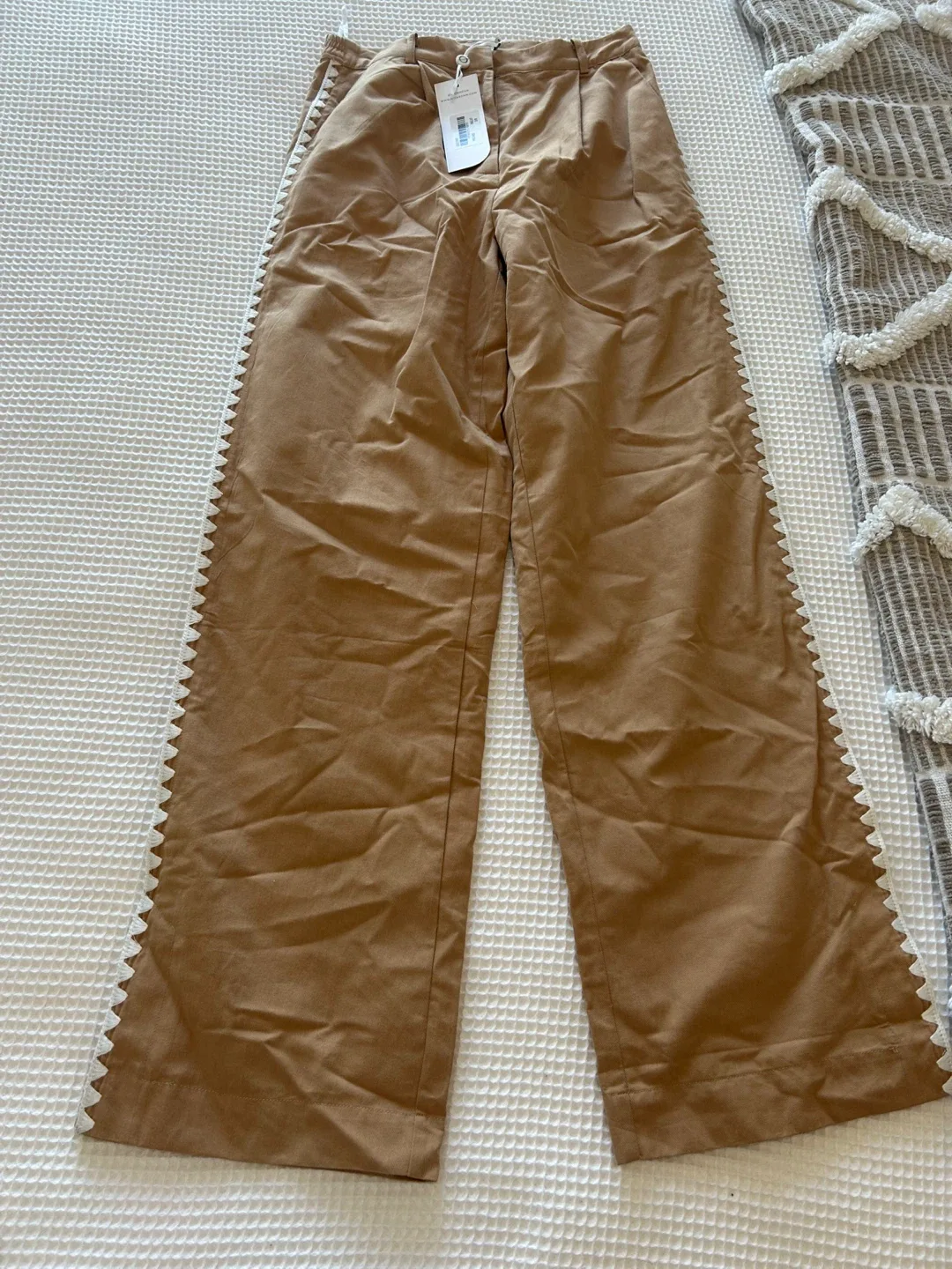 New Mon Renn LISLE PANT BISCUIT size 8 retails 189$+tax image indicator(4)