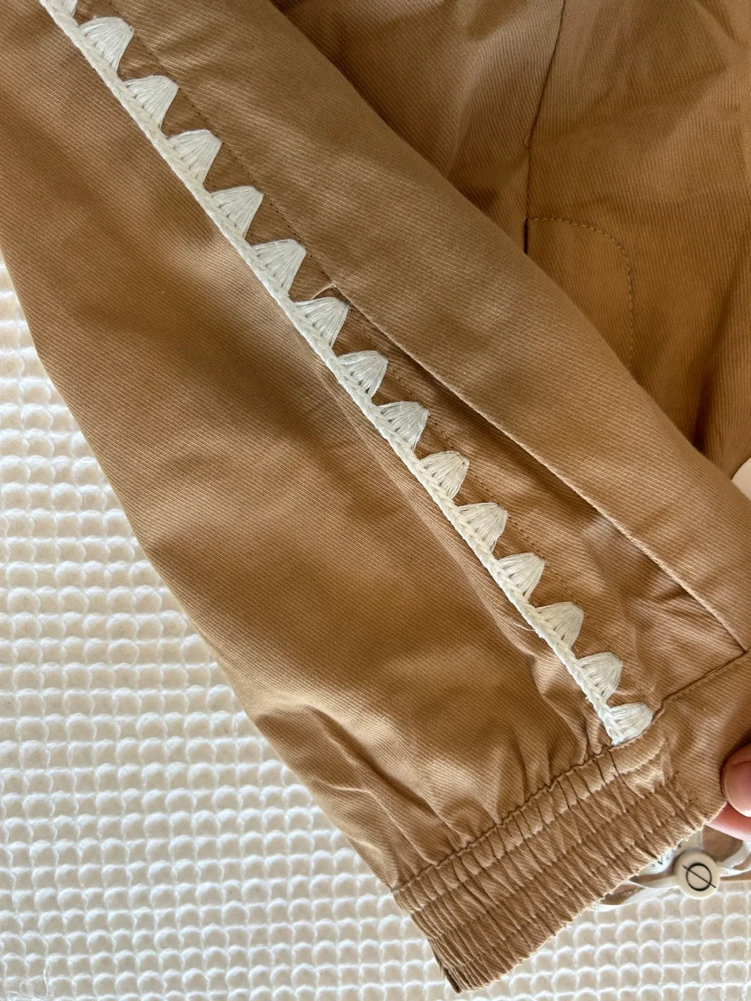 New Mon Renn LISLE PANT BISCUIT size 8 retails 189$+tax image indicator(8)