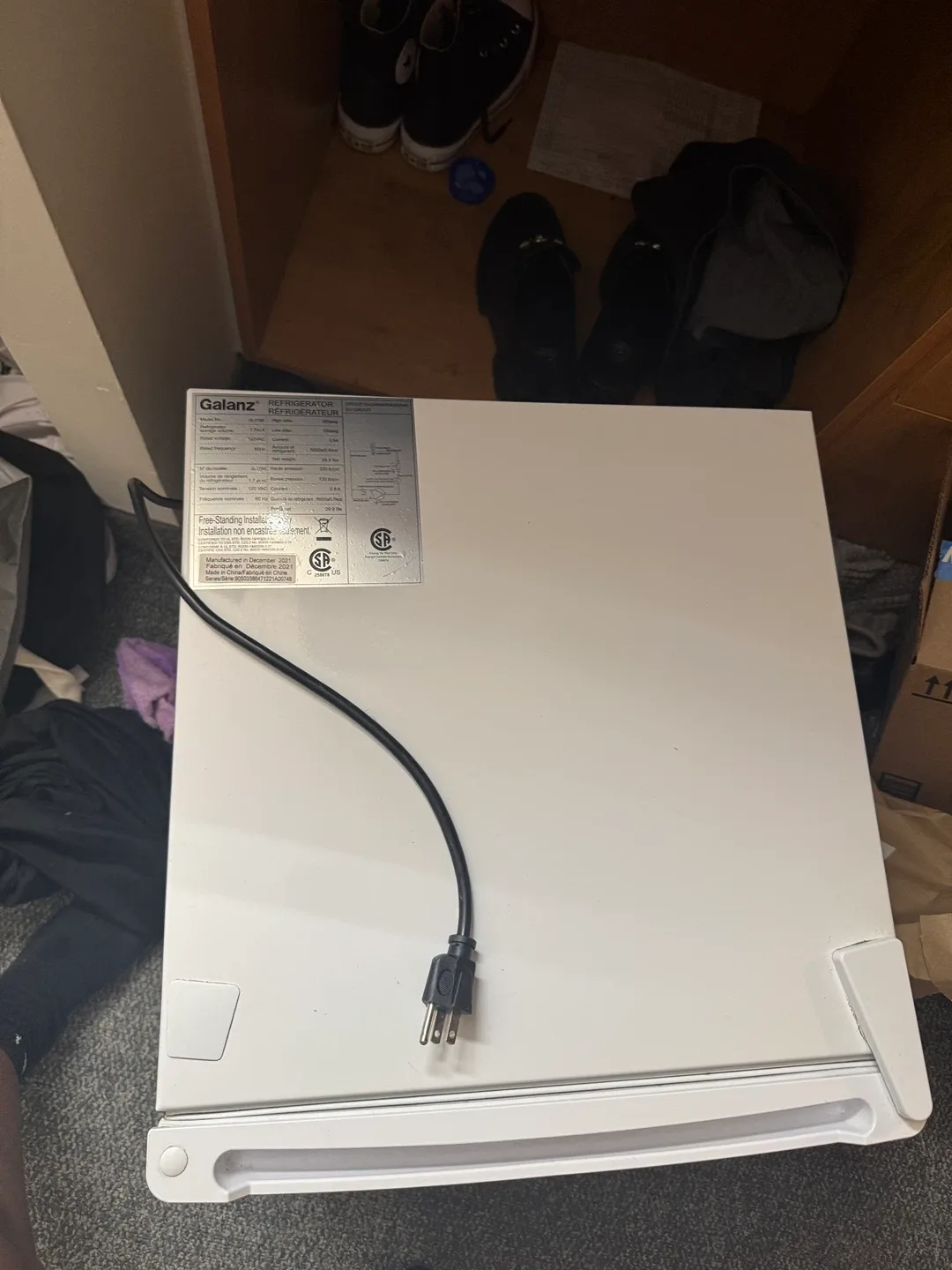 Galanz Mini Fridge - White image indicator(7)