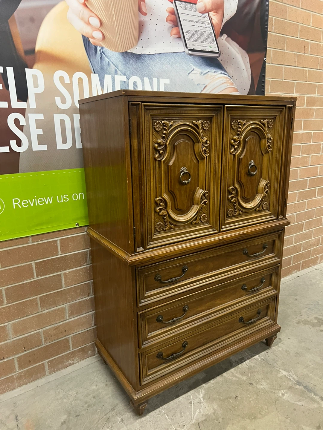 Bassett Armoire/Dresser - photo 5