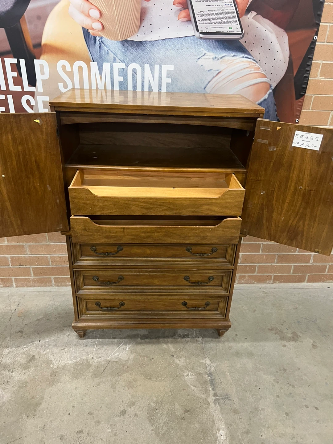 Bassett Armoire/Dresser - photo 2