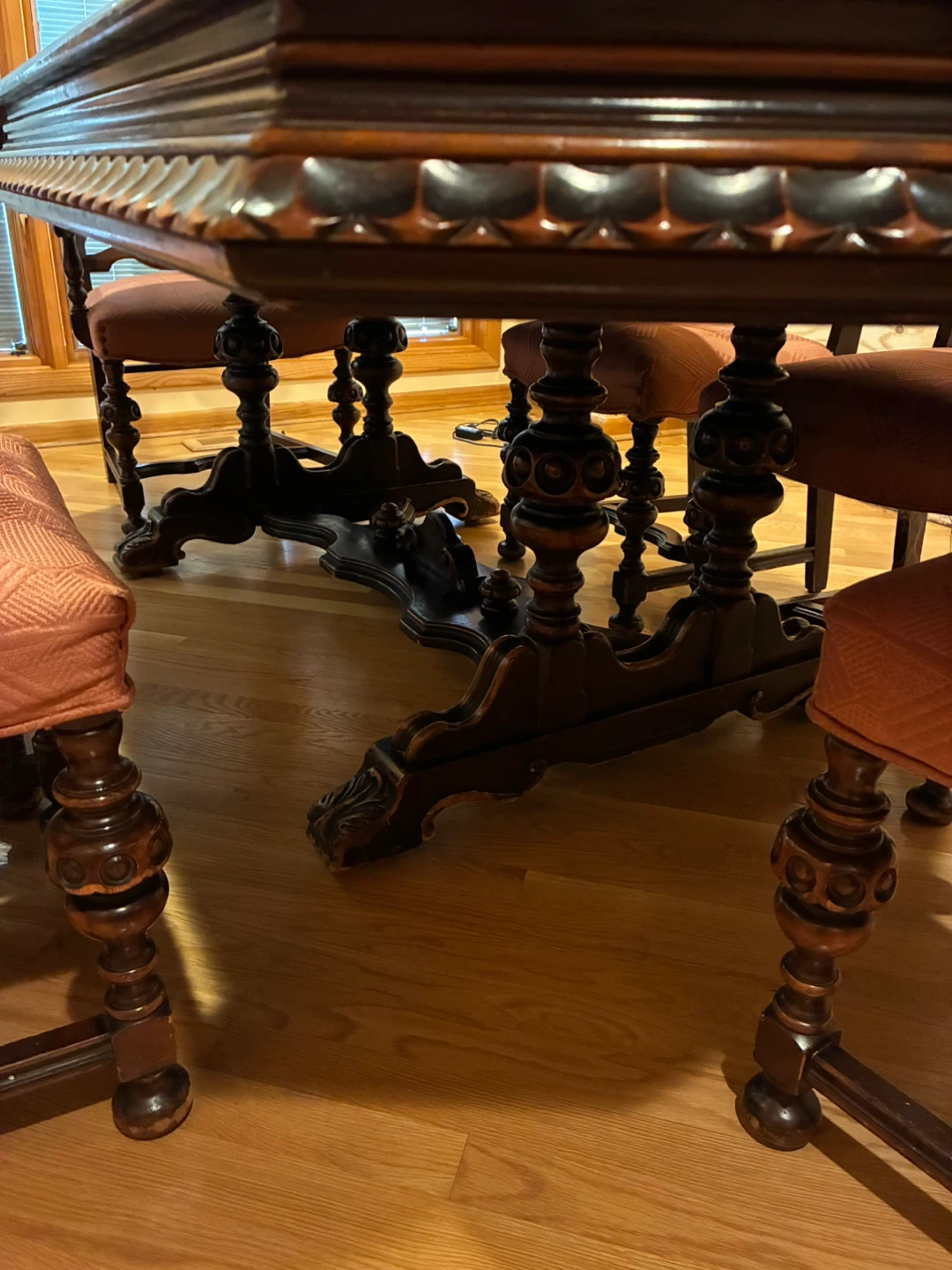 Antique 1920s Jacobean Walnut Wooden Dining Table with Chairs - photo 3