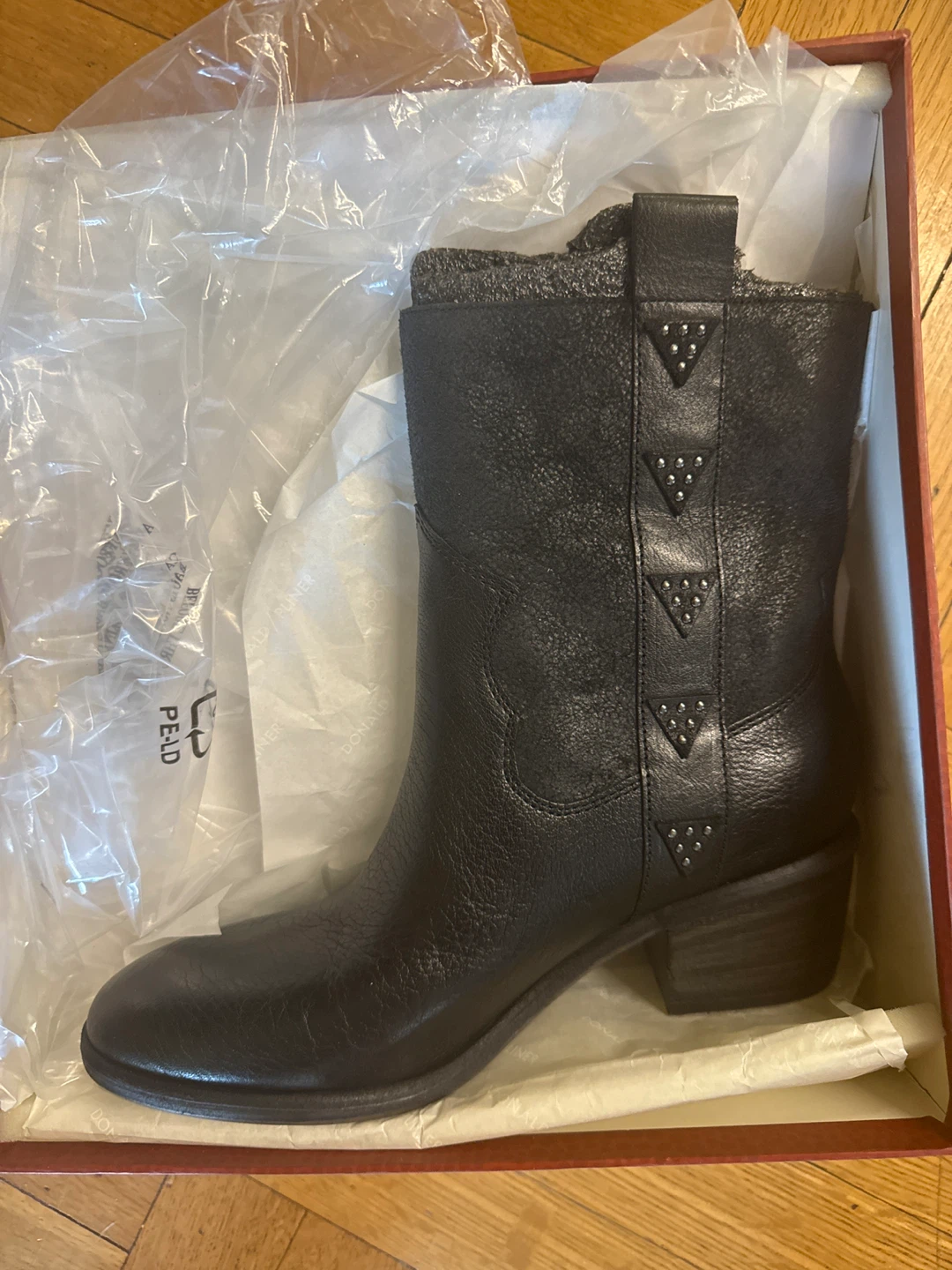 DONALD PLINER Black Leather Ankle Boots, Size 8