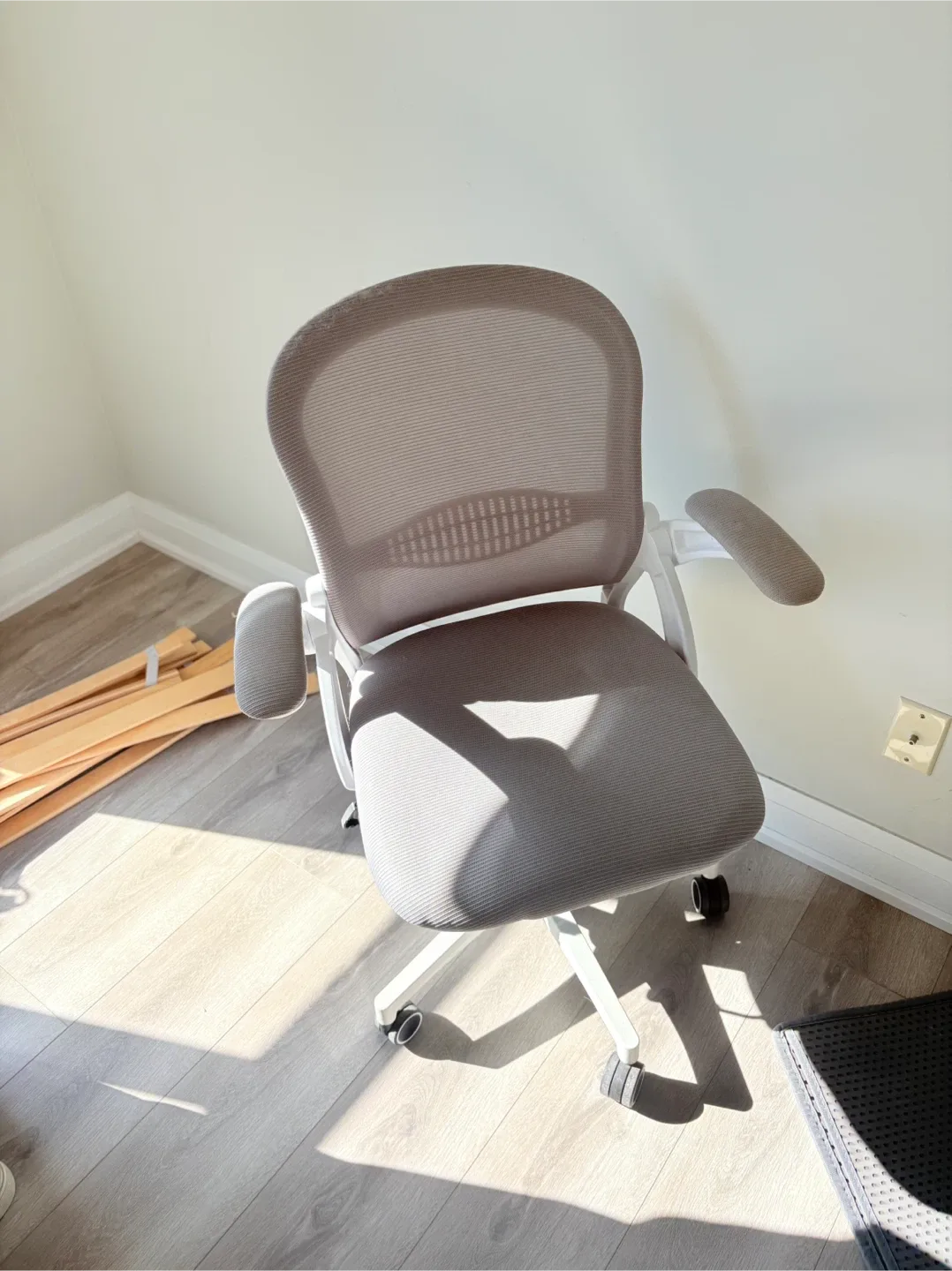 Grey Office Chair - Gently Used image indicator(3)