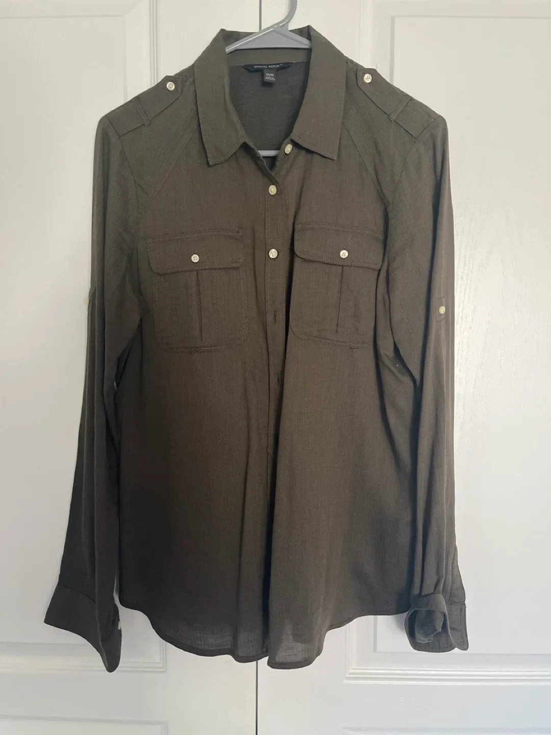 Banana Republic Olive Green Button-Up Shirt - M thumbnail