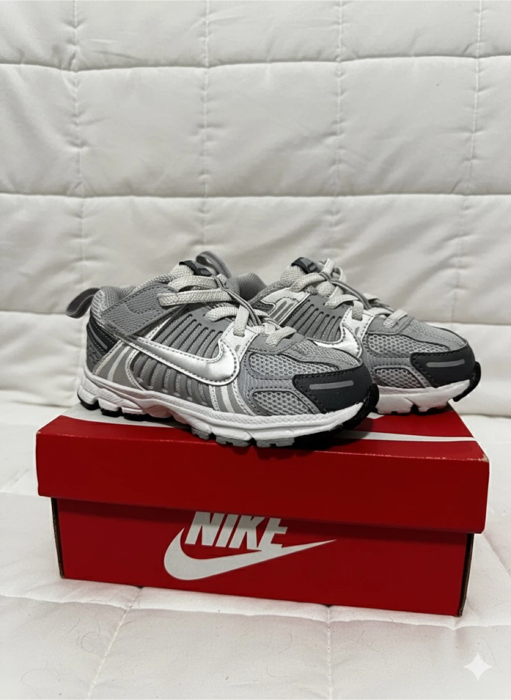 Nike Toddler Shoes - Grey