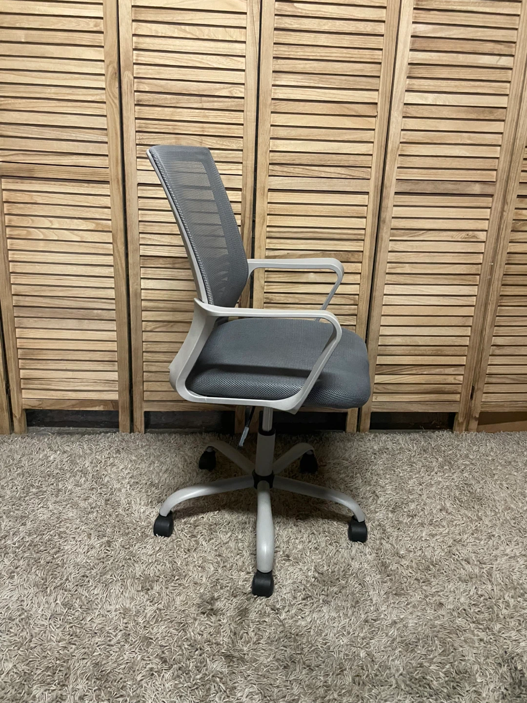 Gray Office Chair - photo 3