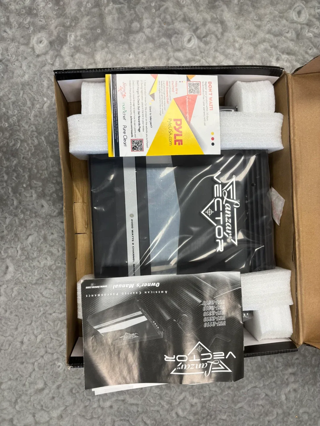 Lanzar Vector VCT-2210 2000 Watts MOSFET Amplifier - New image indicator(2)