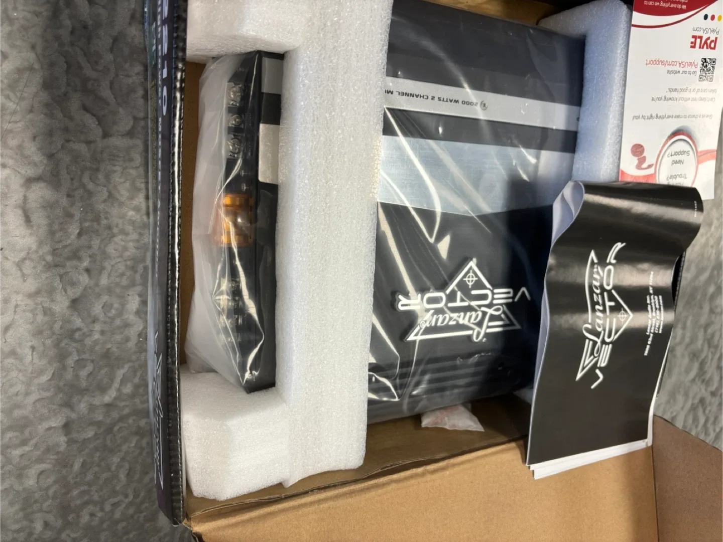 Lanzar Vector VCT-2210 2000 Watts MOSFET Amplifier - New image indicator(3)