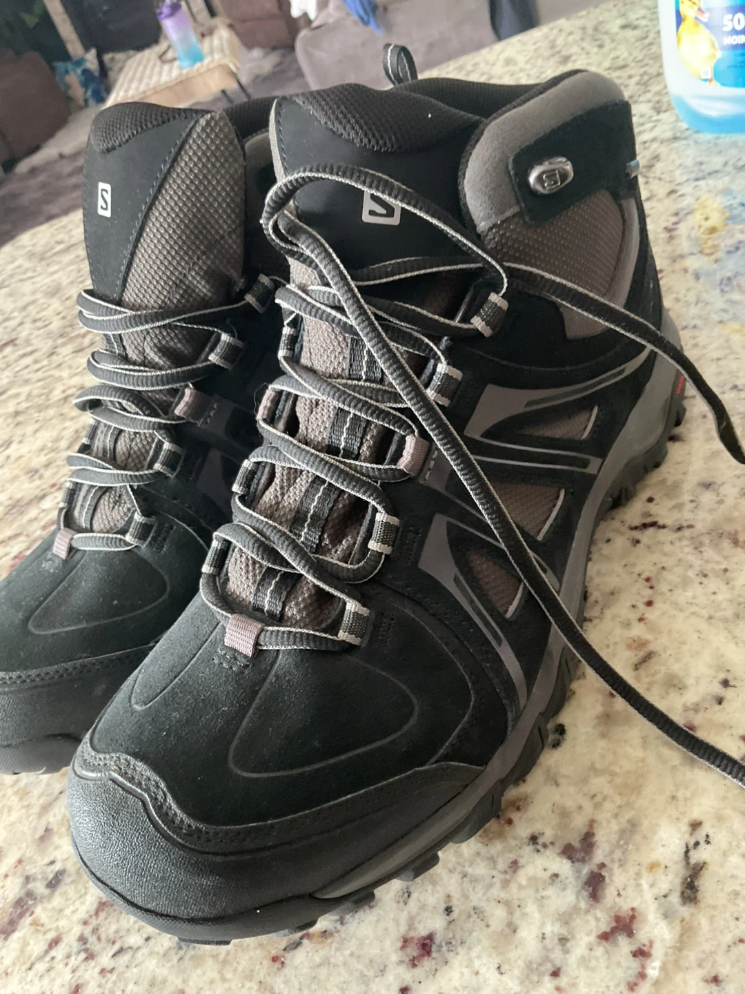 Salomon Black Hiking Boots - photo 3