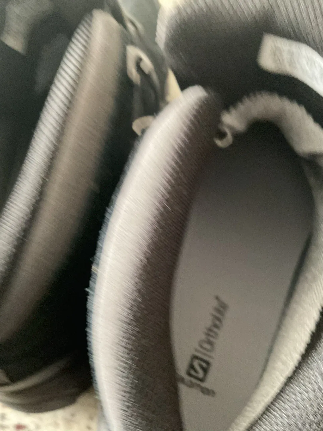 Salomon Black Hiking Boots image indicator(6)